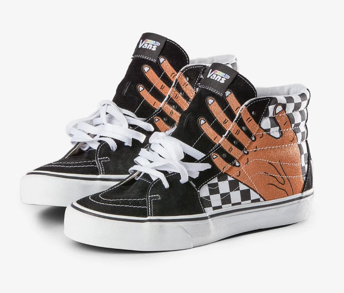SOLELINKS's tweet photo. Ad: 30% off Imran Potato x Vans Vault SK8-Hi VR3 LX - use code EVERYDAYS30 => https://t.co/bhg2BX5hBe https://t.co/ZEuj83kTtg