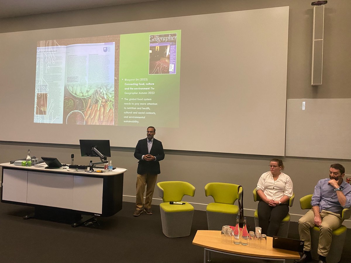 nikoleta_jones's tweet photo. Great discussion today on governance of socio-ecological systems during @IGSD_UoW research day. Thank you @shonilbhagwat @MajessticallyS and Jim McGinlay for presenting your amazing work https://t.co/12qiq4Lsz4