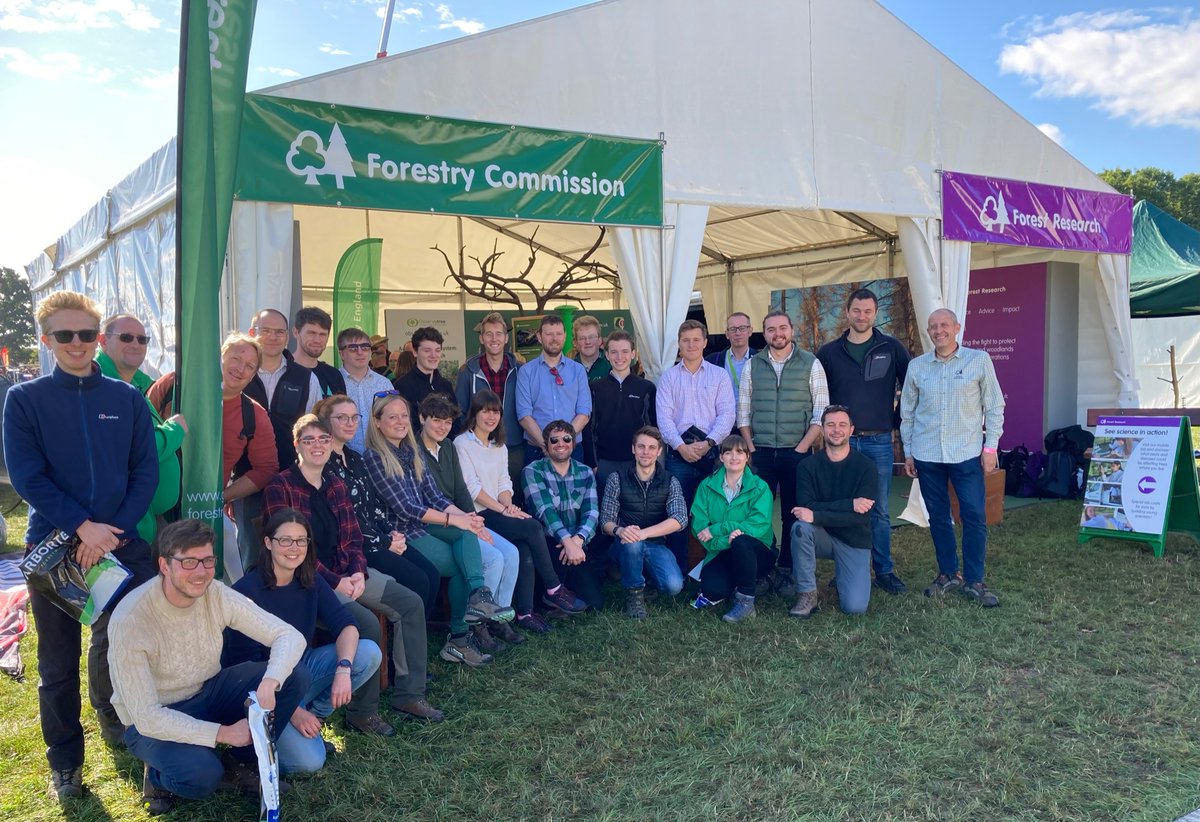 ForestryComm's tweet image. Delighted to get all the Development Woodland Officer apprentices together at the @APFExhibition today with @TheICF &amp;amp; @CumbriaUni.

While they go off and explore, we’re here on stand 1685 in Demo 1 area with @ForestryEngland &amp;amp; @Forest_Research. Come and say hi 👋