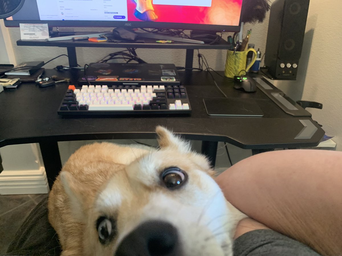 Travis Long tweet media