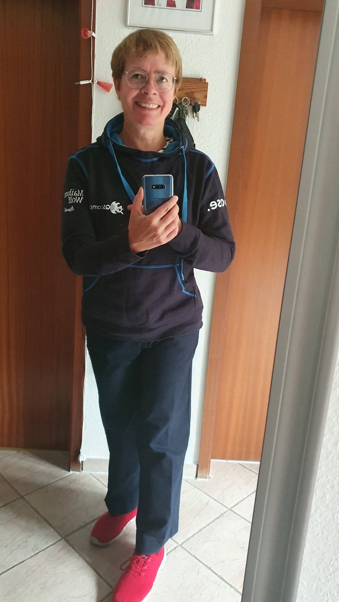 Testhexe's tweet photo. #reversecasualfriday and #qscamp - I am ready to rock and roll 😎🍥 https://t.co/cON06vgrtm