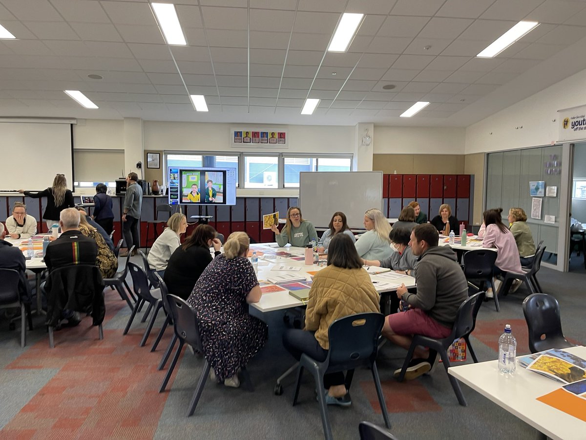 HingeEducation's tweet photo. Great day at Bede Polding College engaging in clarity, feedback and deep learning!  @CatholicEdParra secondary staff focused on strategies that enhance intellectual engagement for all learners! https://t.co/qT9qH0SOTE