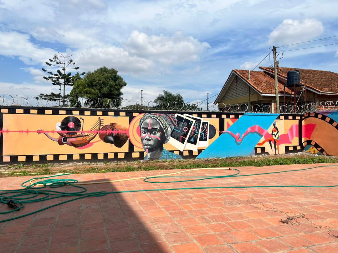vodoarts's tweet photo. Magical places are always beautiful and deserve to be contemplated. 🚀

#vodoarts #conceptart #artistsontwitter #murals #artillustrations #design #art https://t.co/fgfDC5ZAjC