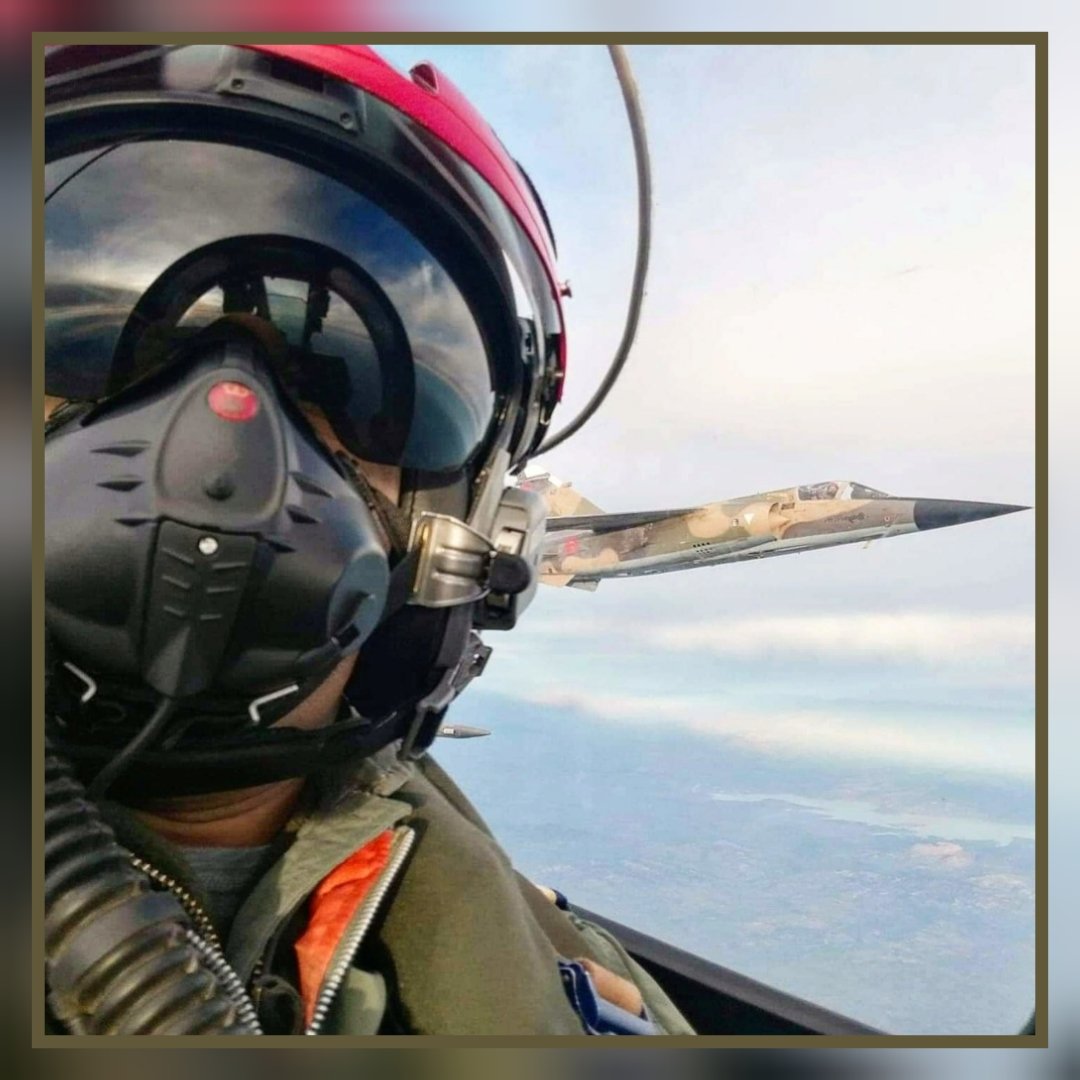 KOMARMIES's tweet photo. #Mirage MF-2000 #ASTRAC Pilot

#Moroccan #AirForce #Maroc #Pilote https://t.co/WcLNy8snbc