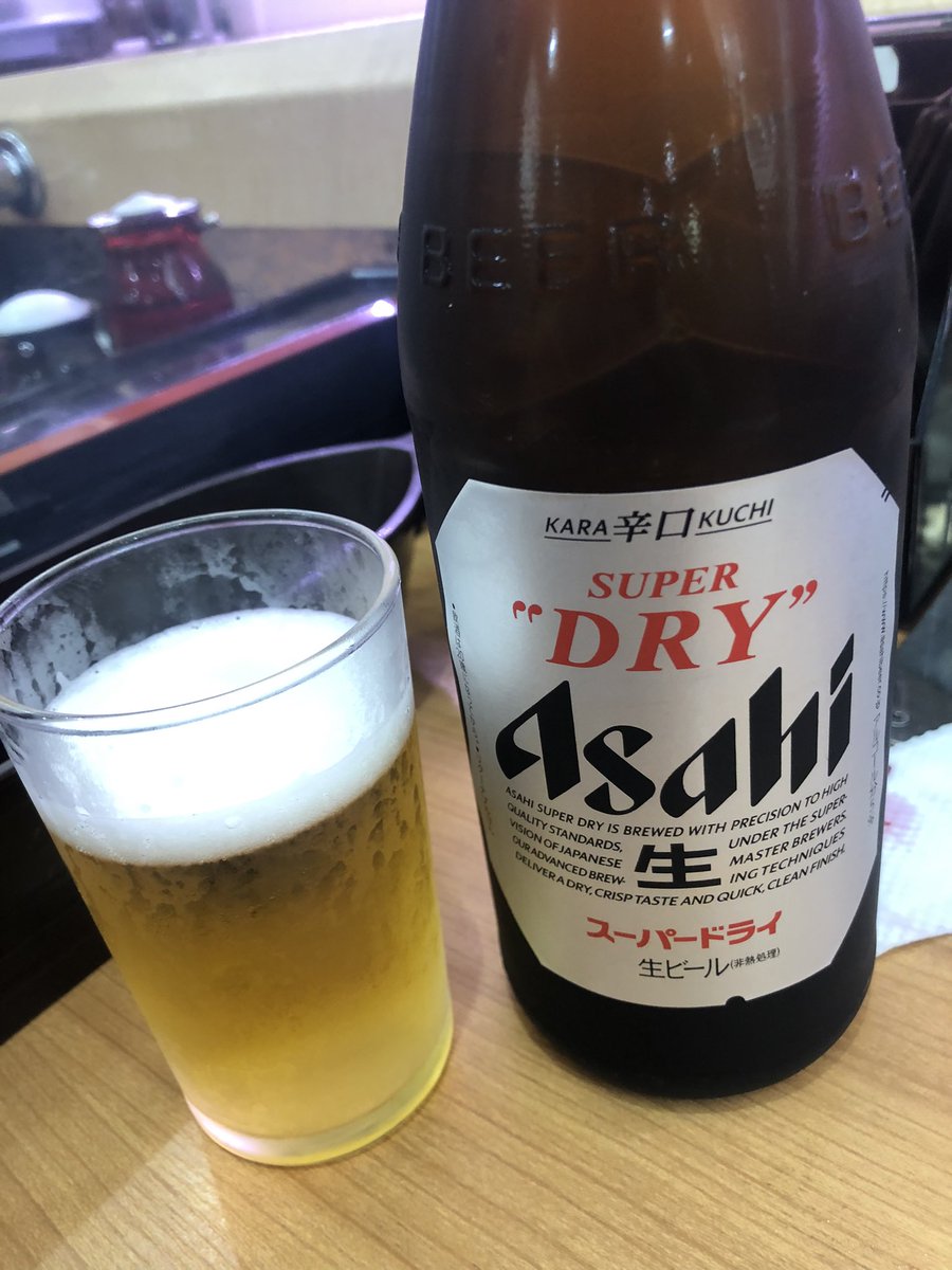 a_19871216's tweet photo. 試合前に乾杯🍻 https://t.co/UslGW2PfHi