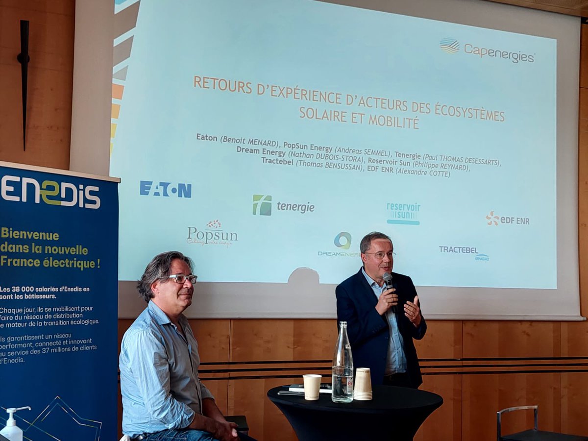 EnedisRegionSud's tweet photo. En direct🎙 @Capenergies, le Club Solaire Métropolitain et @enedis, avec l’AVEM, réunissent les écosystèmes du ☀️#photovoltaïque et de la #mobilitéélectrique. L’objectif ?Accélérer la #transitionenergetique 🌱 et développer la filière ☀️ sur le territoire de @AMPMetropole https://t.co/KbiI1tRwy3