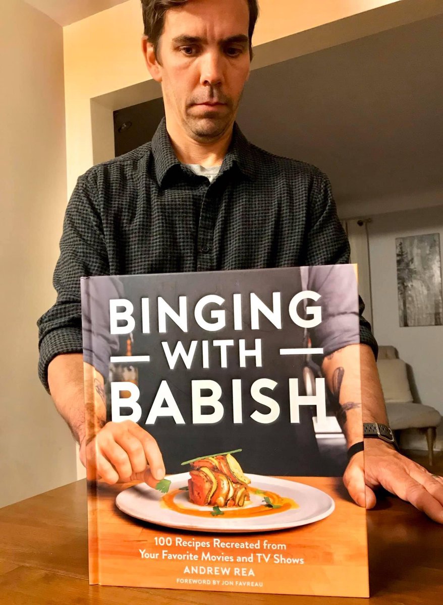 book_jenn's tweet photo. May 1st, 2020.
When I first saw this title I said Bing-ing with Babish instead of Binge-ing… I haven’t lived it down yet.
.
.
#bookface #bookfacefriday #bookfacechallenge https://t.co/OIUpZ4t2zx