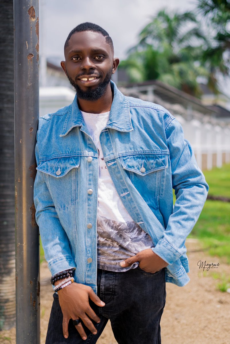 mens black denim jacket style