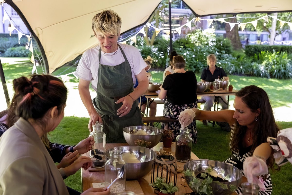 BakerStreetQ's tweet photo. Thank you to everyone that came along and supported our Summer in the Square 2022 event.
Great moments, great food, and great activities. We hope you all enjoyed!
See some of our best highlights ย
@PortmanMYB
#summerinthesquare #bakerstreetq #marylebone #bakerstreet https://t.co/IE7qHtICGw