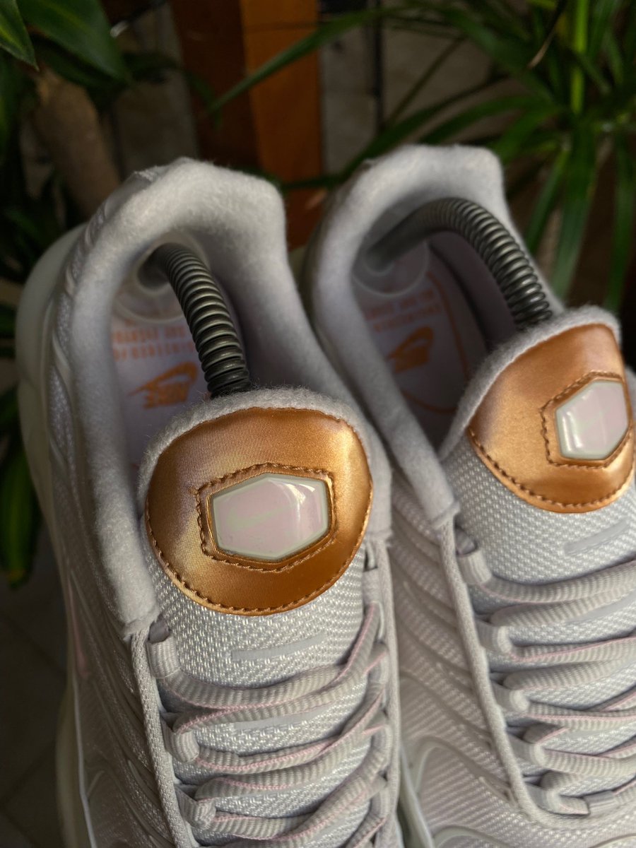 Air Max Plus « Foam »

•42eu/8.5us/7.5uk 
•38eu/7us/4,5uk de disponibles

Prix : 200.00€ / 165.00€

↪️ bubblemax.fr/product-page/t… 42eu
↪️ bubblemax.fr/product-page/t… 38eu