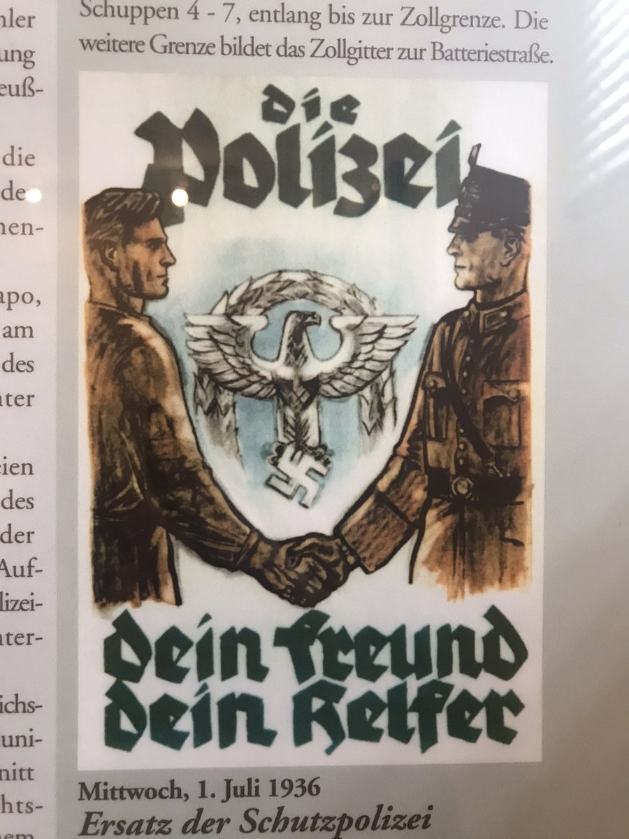 PolizeiGruen's tweet photo. #Polizeimuseum #Bremerhaven zeigt auch die Geschichte der #Polizei in der NS-Zeit. Die Entstehungsgeschichte des bekannten Satzes ist auch visualisiert. (ab) https://t.co/bRmFGtFQnS