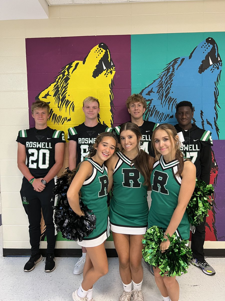 Dianne H. Redding (@saecounselor) on Twitter photo RHS football greeting SAE! Students are SO excited! So fun to see these grown up kids!@SweetAppleES <a href="/RoswellHighSch/">Roswell High School</a> RHS football greeting SAE! Students are SO excited! So fun to see these grown up kids!@SweetAppleES <a href="/RoswellHighSch/">Roswell High School</a>