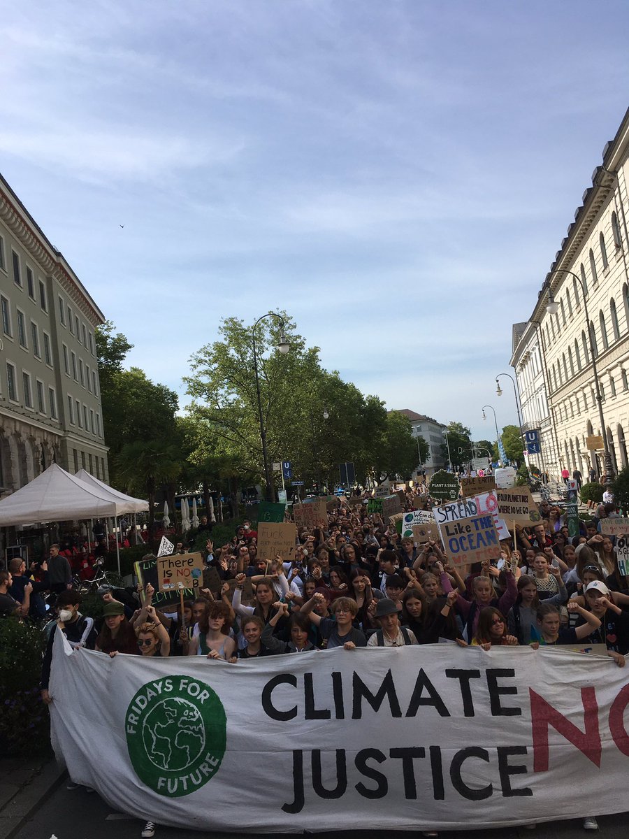 Läuft #PeopleNotProfit #ClimateJusticeNow