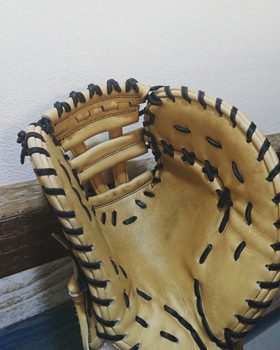 バックボーン硬式内野用オーダーグラブ 硬式内野手用オーダーグラブ