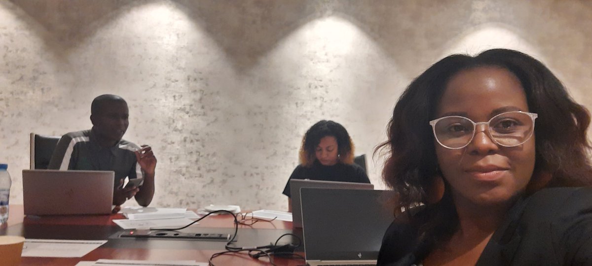 Mis_try's tweet photo. The thing about my job is that it's not about me. It's really about taking the next person...the business in to the digital space through transforming views about digital. It's about helping them see value and  become comfortable with digital. https://t.co/4aLTntDYwF