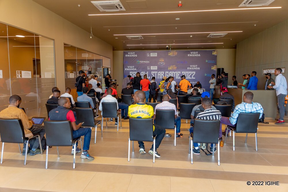 Ibirori bya All Star Game bizasozwa n'igitaramo cyatumiwemo Sauti Sol.

Bien-Aimé Baraza w’imyaka 34 uri mu bagize iri tsinda riri mu afite ibigwi mu Karere yijeje igitaramo cy'uburyohe.

Ati “Zari inzozi zo gutaramira muri BK Arena. Twishimira urukundo rwanyu. Tuzabaha ibyiza."