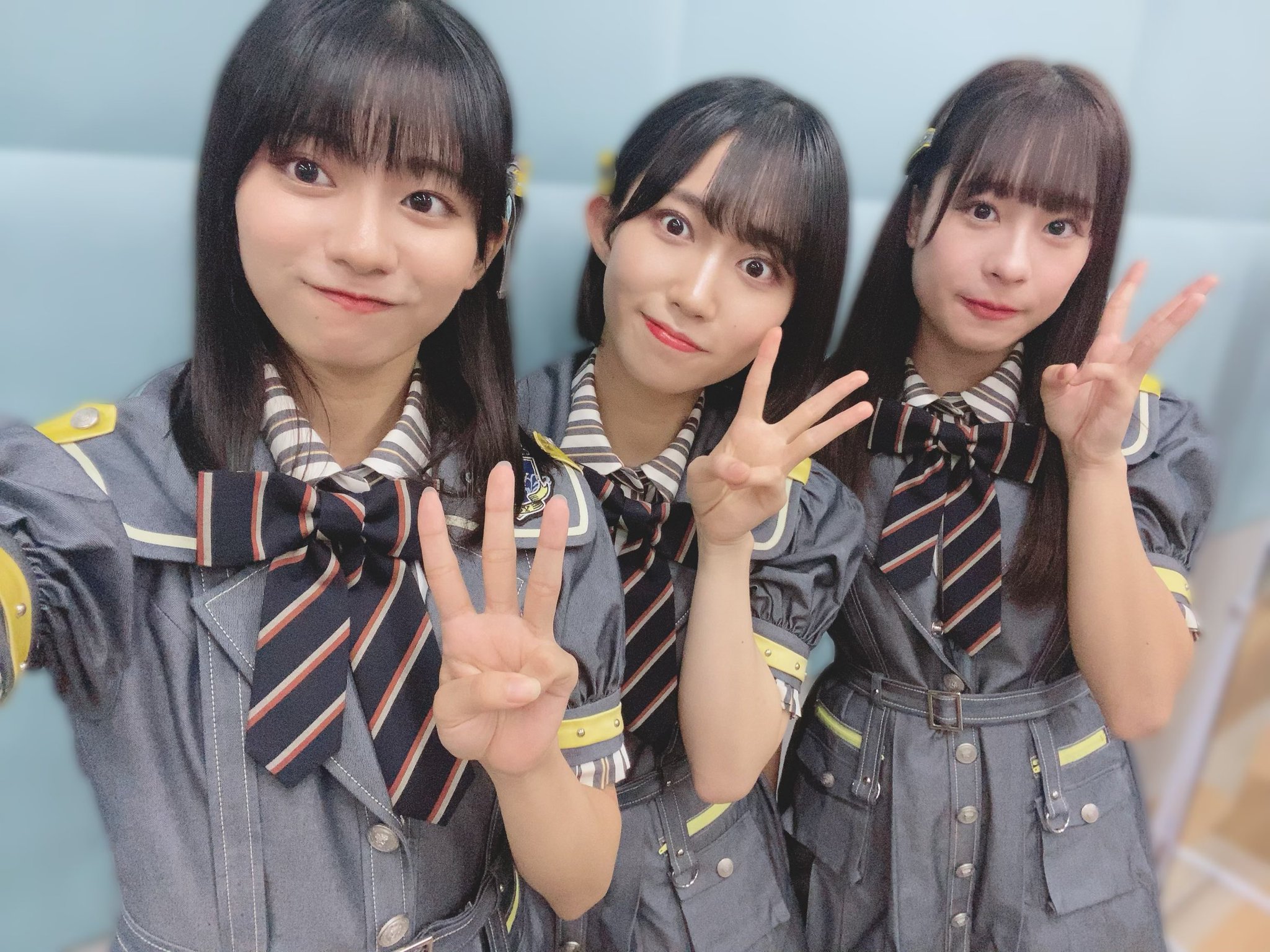 [金曜日まで限定値下げ]大信田美月初期衣装 直筆生写真　コンプ2022年5月 ≒JOY ニアジョイ 初期制服 衣装 生写真 直筆 大信田美月 チュウ
