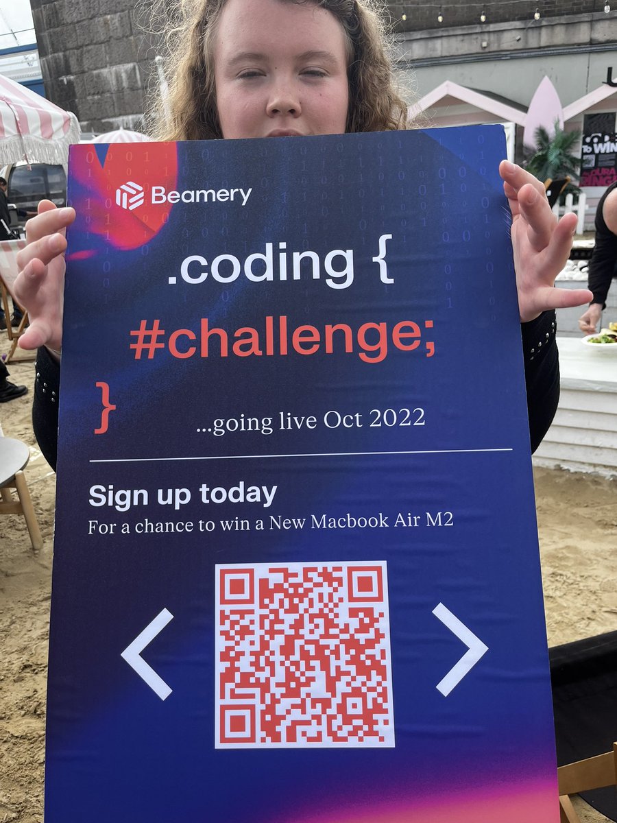 arismarko's tweet photo. Any devs looking to win an 🍎 M2

@BeameryHQ_Eng are doing a coding challenge

#100DaysOfCode https://t.co/0LnwLQ4yUV