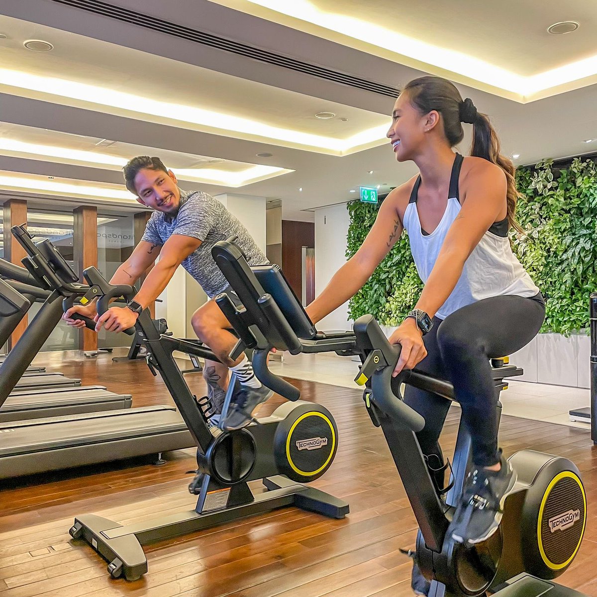 Sweat, Smile and Repeat 😊

📍 Fit and Spa Lounge, Pullman Dubai Creek City Centre
.
.
.
.
#fit #spa #lounge #health #healthy #fitness #fit #gym #workout #healthylifestyle #healthylife #pullmandubaidcc #accorlivelimitless