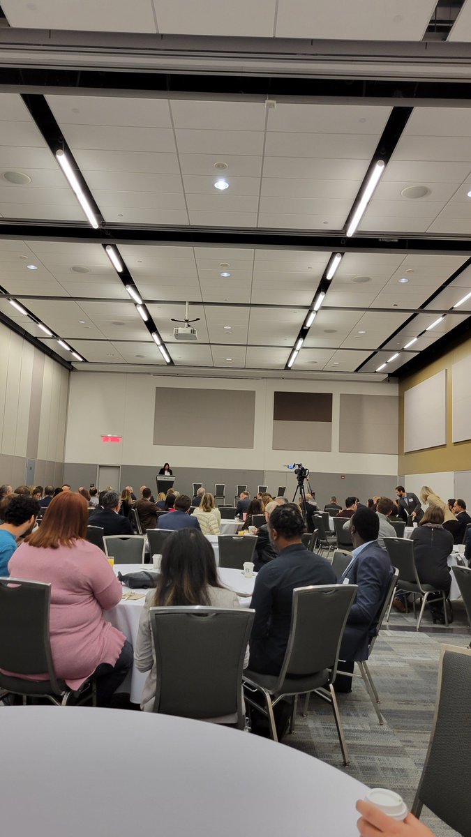 mike4ottawa's tweet photo. Great morning at Ottawa Board of Trade meet and greet. @Liams_Hockey @georganneb @lucielulubell https://t.co/zM0IrQNdy6