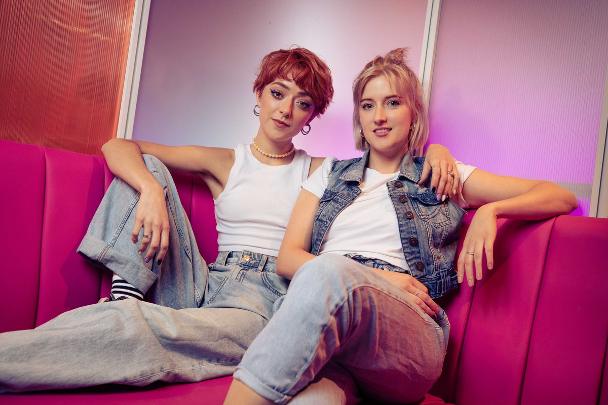 GET READY TO SHAKE YOUR POM-POMS
AS WE ANNOUNCE THE CAST OF
BUT I’M A CHEERLEADER: THE MUSICAL
 <a href="/BIACheerleader/">But I’m a Cheerleader - The Musical</a> #ButImACheerleader #seeingnewcolours #queerjoy

🎟 theturbinetheatre.com/whats-on/but%2…