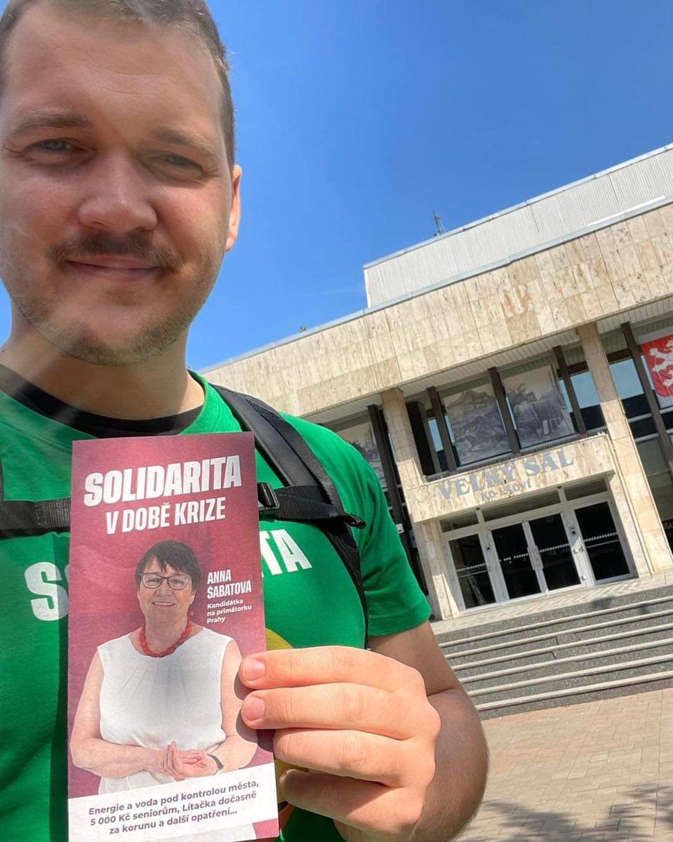 solidarita2022's tweet photo. Právě jsme rozdali poslední volební leták
Pojďte volit. Volební místnosti jsou otevřené.
#volby2022 #zhmp #praha https://t.co/TybhxNS5sH