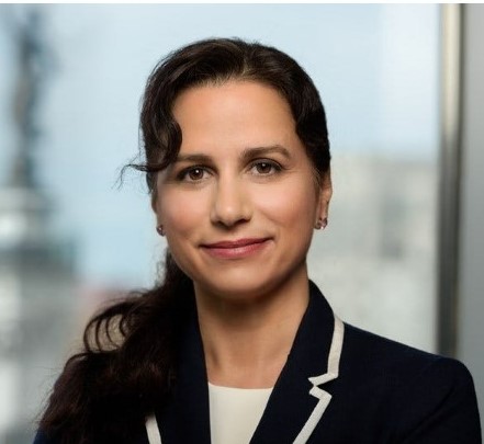 Congratulations to Nora Doherty, the 2022 Watanabe Life Sciences Champion of the Year! We can’t list all of her achievements, but they include developing a market for Indiana’s #lifesciences start-ups, forming &amp; managing funding mechanisms &amp; so much more: bit.ly/3Sp4fUq