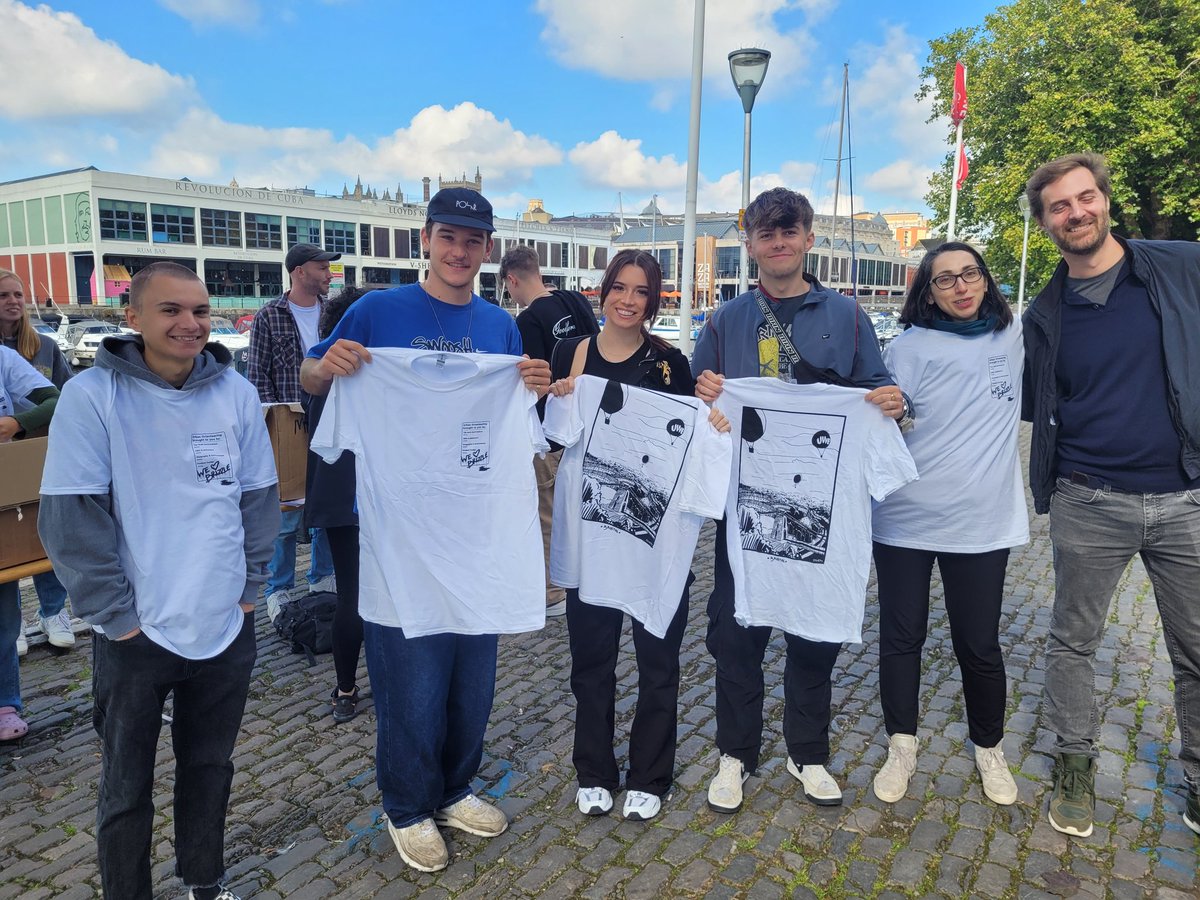 BuildSciences's tweet photo. Team UWE! #hellouwebristol #urbanorienteering
@UWEBristol @UWE_Design @ChatzimichaliA @FabiaP @emarco14 @VCUWE @uwearch @UWEArchBuiltEnv https://t.co/jI4JOqIS8Z