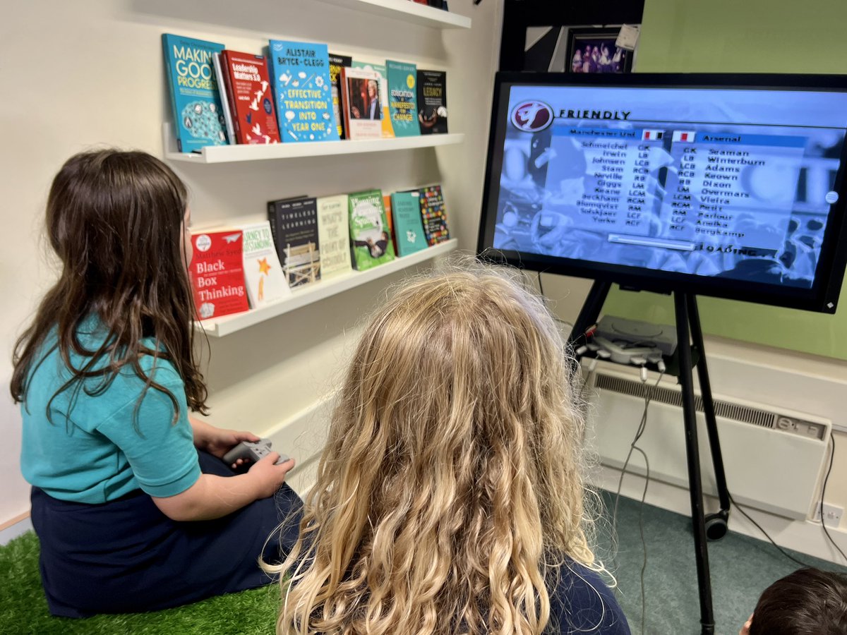 Nelkcarps's tweet photo. Never let it be said that we donโt teach the โClassicsโ here at @POWFS. #ComputingClub #LunchtimeLearning #PS1 @PlayStation https://t.co/n7Oy8kbFGU