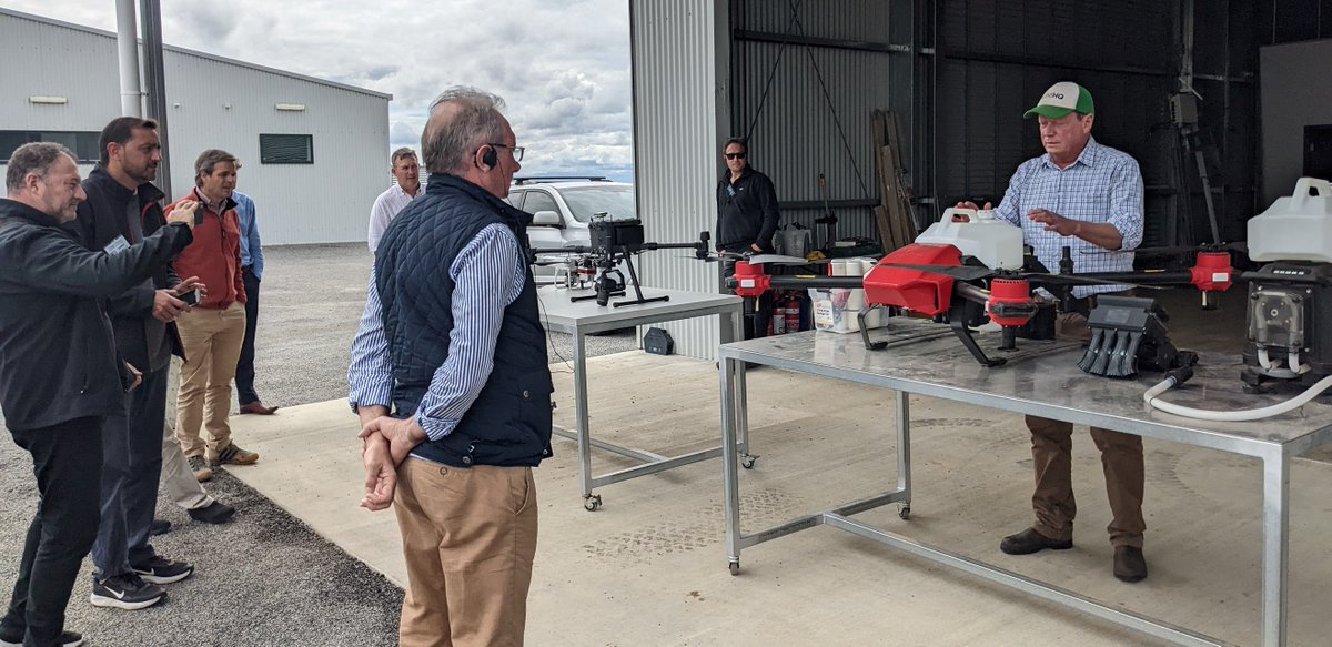 We hosted an Argentine delegation headed by <a href="/ProduccionSF/">Desarrollo Productivo Santa Fe</a> minister <a href="/CostamagnaDan/">Daniel Costamagna</a> at our <a href="/CSIRO/">CSIRO</a> farm #BARS. It was an enjoyable and productive networking event. Many thanks to my colleagues <a href="/SonjaDominik/">Dr Sonja Dominik</a>, <a href="/MarkGlo60684623/">Mark Glover</a>, Stuart Brown, AJE Haddis! <a href="/ARGinAustralia/">Argentina in Australia</a> <a href="/rac_aus/">Red de Científicos Argentinos en Australia</a>