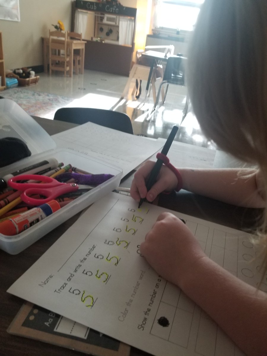 We have LOVED using our super cool special bracelets to help us practice using a correct pencil grip!
<a href="/Creeksidetweet/">Creekside ECS</a>