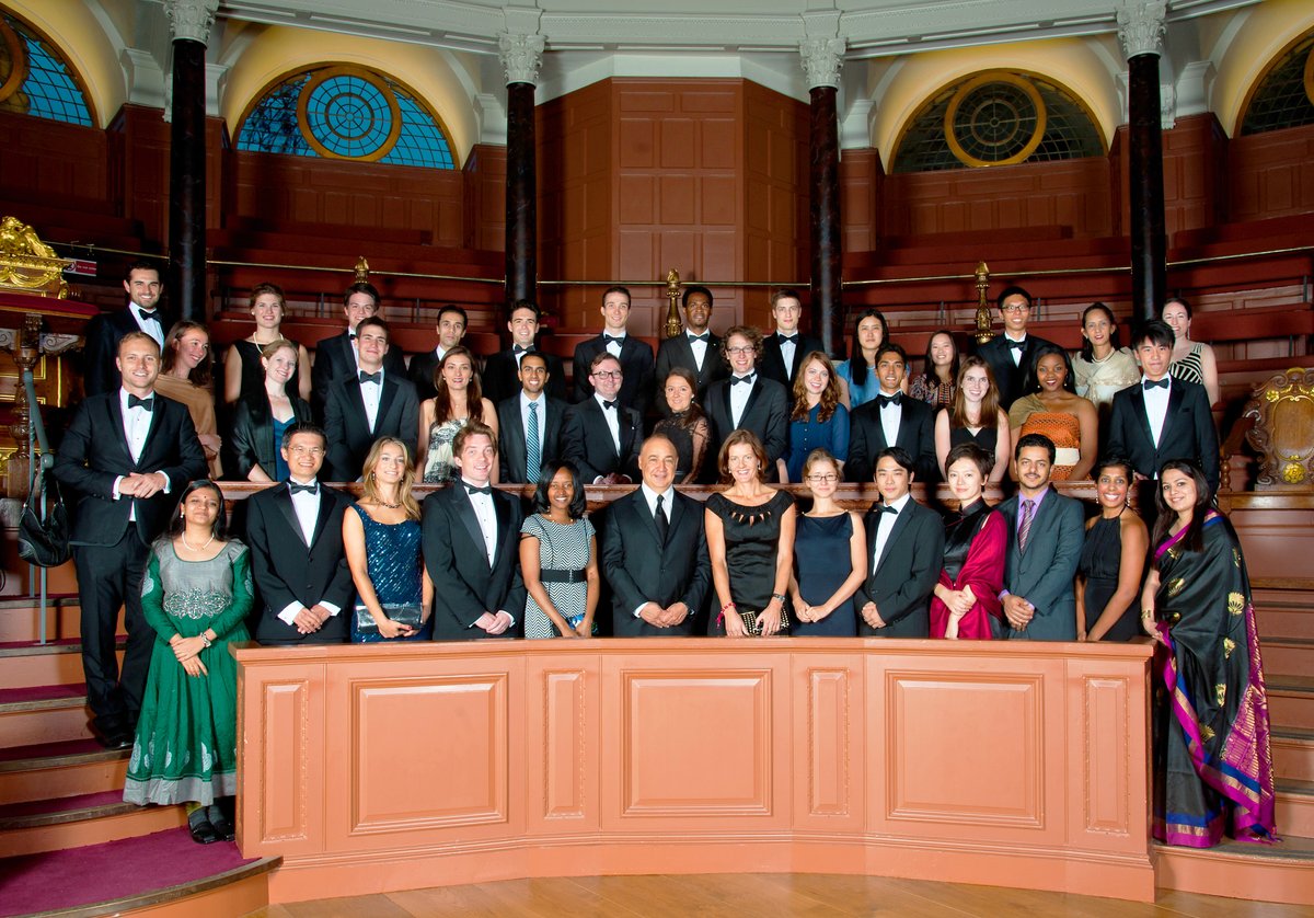 BlavatnikSchool's tweet photo. In September 2012 (10 years ago!) we welcomed our first MPP class to Oxford. This weekend we're celebrating 10 years of teaching the MPP with our alumni 🎉 #mpp10
(For those who want to follow the events, find us on Instagram: same username!) https://t.co/AMEQNVbid2