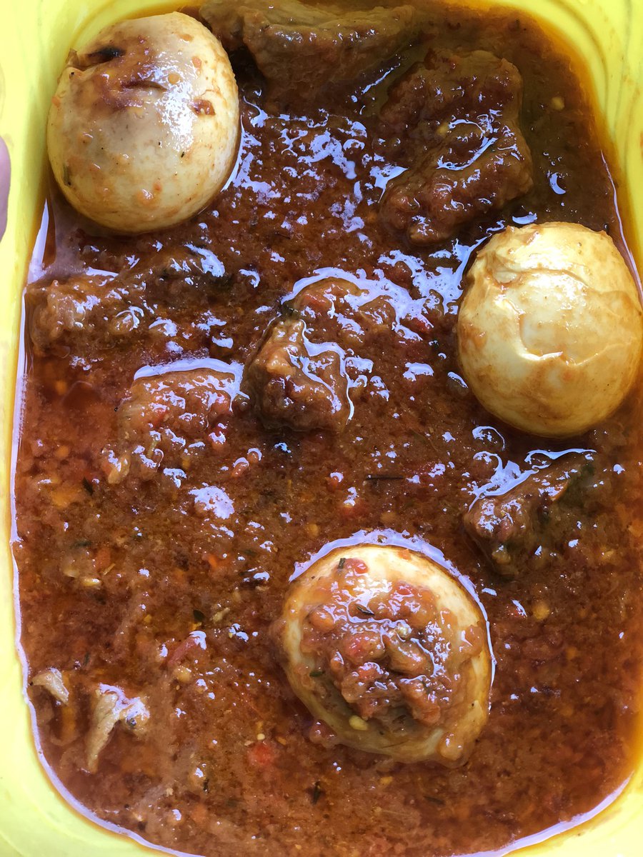 DUnusualFaith's tweet image. Thanks Pastor Iren for this opportunity ,My name is Faith Olusile a 300 level student of University of Lagos studying Human Resource 
During the course of the strike ,I have engaged and developed my cooking skills ,I make , sell cakes ,food trray and also act as vendors at event