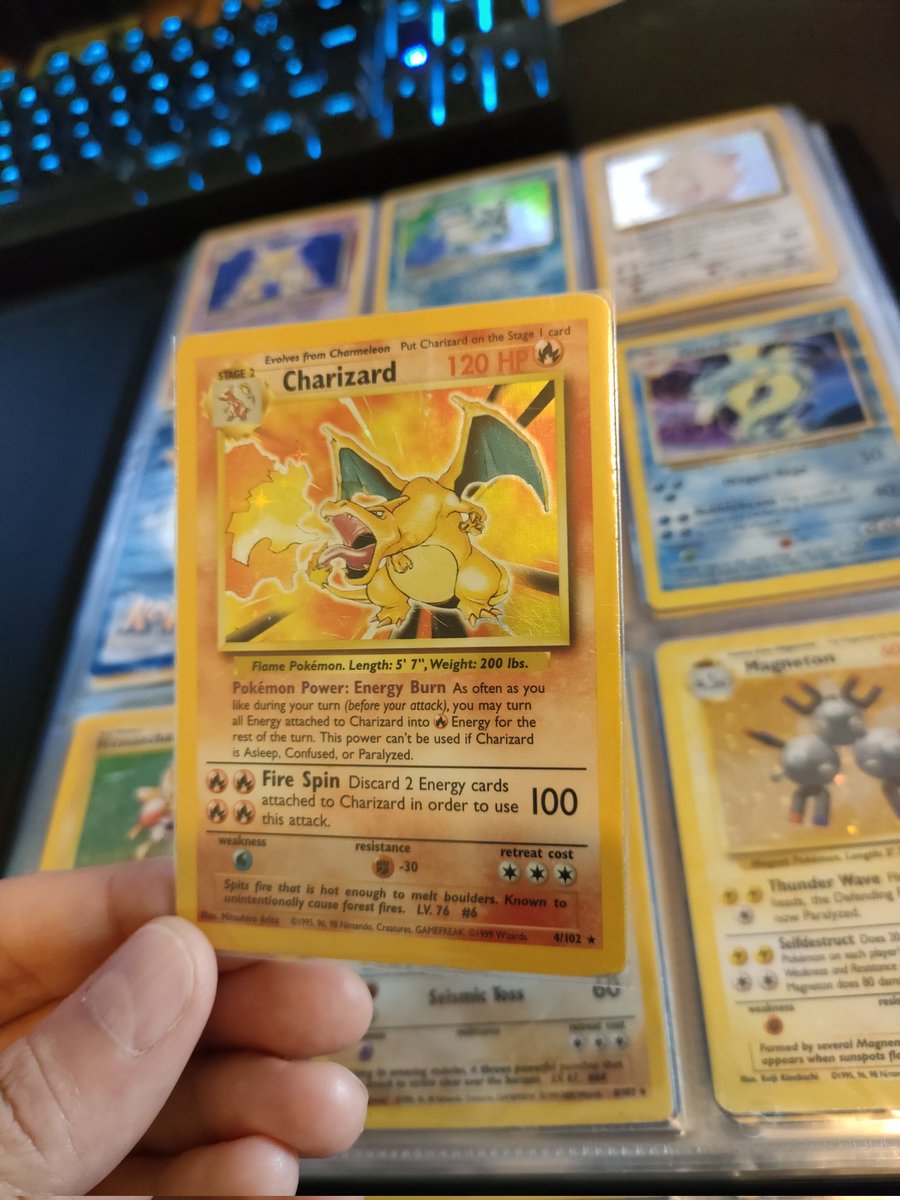 Jonasols's tweet photo. The last piece finally arrived today. Base set complete 💯 https://t.co/Hio8Krh5UF