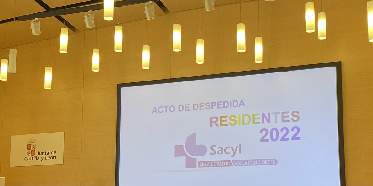 IbnRosa's tweet photo. Hoy despedimos en #ASVAO a los EIR que finalizan estos días su #FSE.
Enhorabuena!!!!
👏👏👏👏👏👏
Ojalá podáis quedaros a trabajar en @Salud_JCYL
✳️no dejemos escapar el talento
#SomosRioHortega #GapVao https://t.co/1FWGuBB0Hi