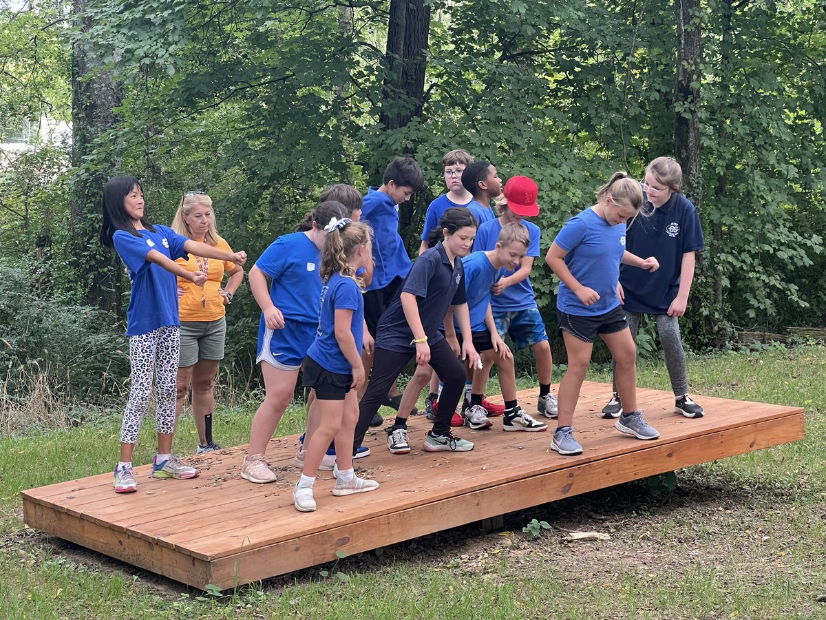 April Warren tweet media