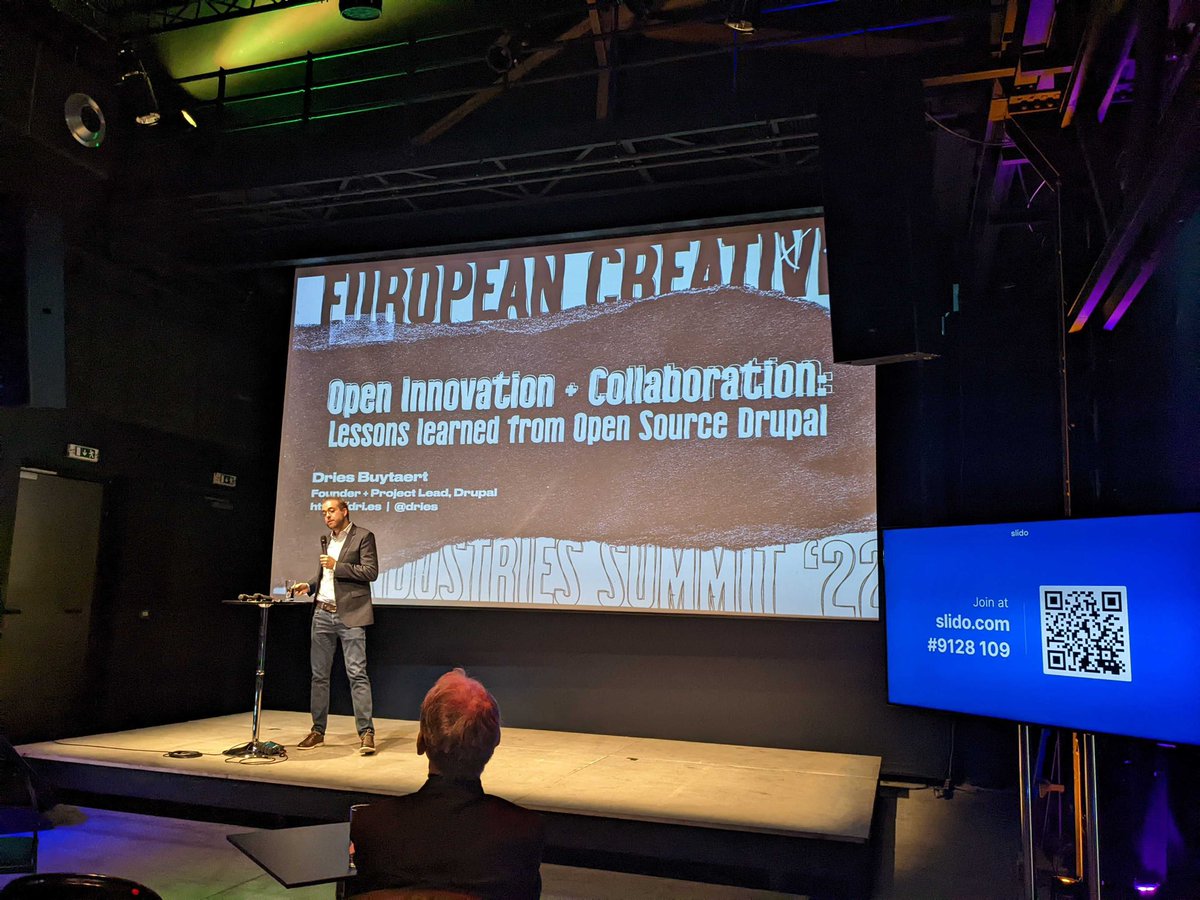 drupalassoc's tweet image. Drupal Association’s Kristin Romaine and @Dries had a great time at the European Creative Industries Summit, where Dries gave the final Keynote! #ECIS #ECIS22 @ECBNetwork