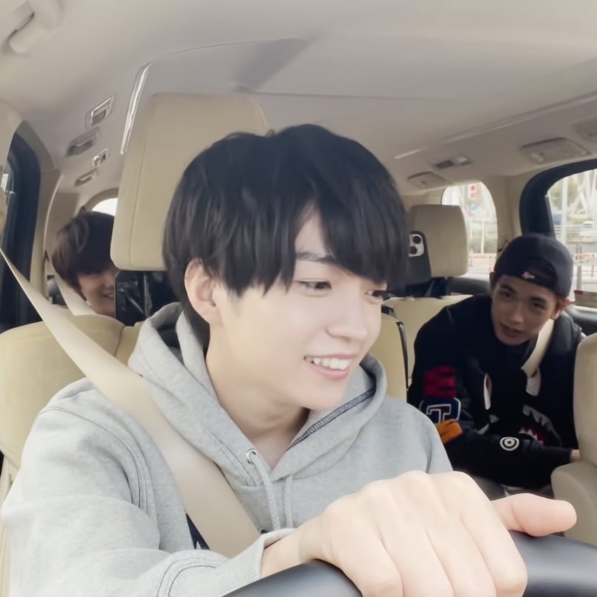 T01iia's tweet photo. 秋冬の黒髪大吾さんは恋の具現化だとあれほど…😭😭😭😭😭😭😭 https://t.co/WNfgfvRRk1