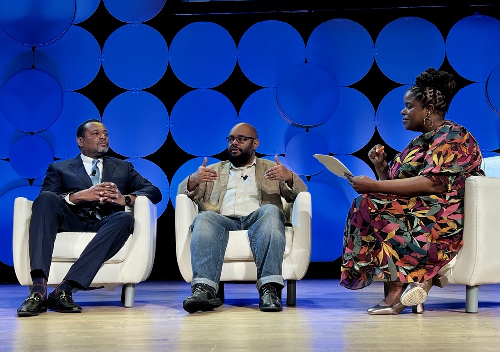 APA's tweet image. Did you know registered #APA2022 attendees can now watch over 40 hours of recorded programming from last month in Minneapolis? Log in or register now to access on-demand content, including every keynote address.

Learn more: on.apa.org/37Enl7r