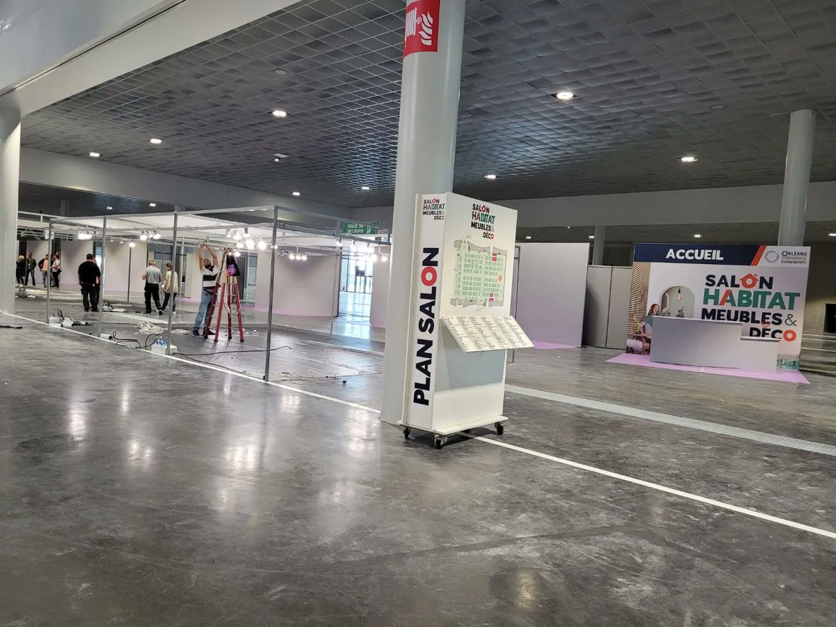 J-7 montage du salon Habitat, Meubles et Déco d'Orléans 🏠
+200 exposants sur 12000 m°2 d'exposition, 12 univers et une trentaine de nouveautés.
+d'infos salon-habitat-orleans.fr
#ovle #salon #habitat #orleans #OrleansMetropole #comet