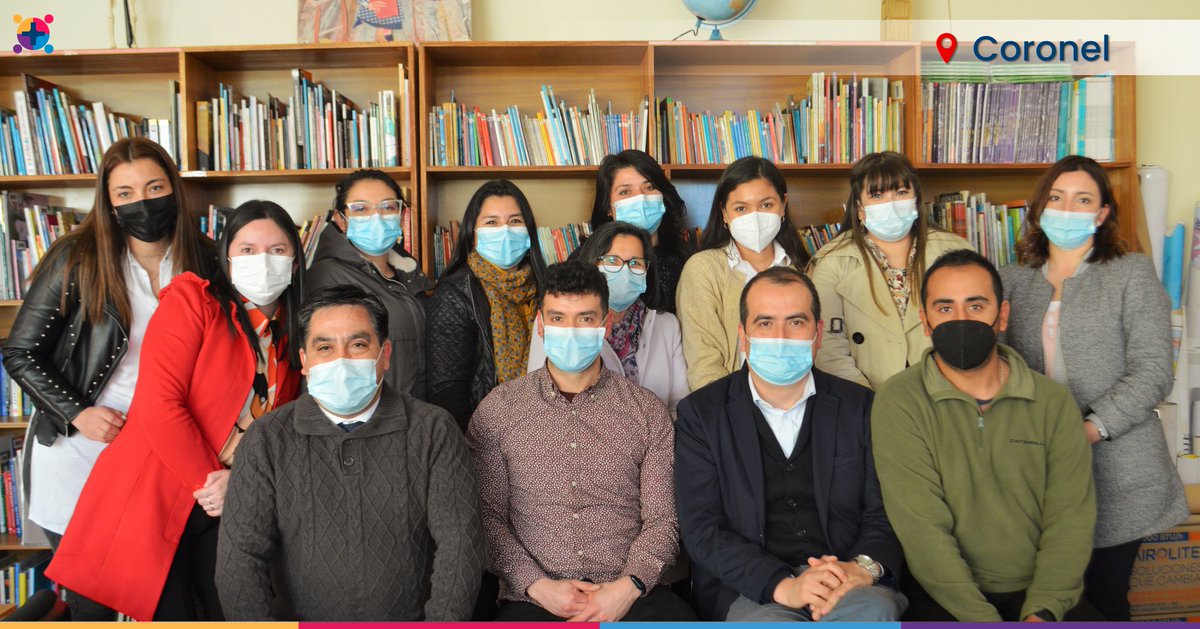 mascomunidad_'s tweet photo. La Línea de Formación Innovadora es parte del motor que impulsa el trabajo que hacemos para fortalecer la educación pública. 
Los/as facilitadores, acompañan a los equipos de las RCI para potenciar capacidades y prácticas de liderazgo.
📌Más información en https://t.co/toB2Lnv4Lr https://t.co/Q8rLKldEXo