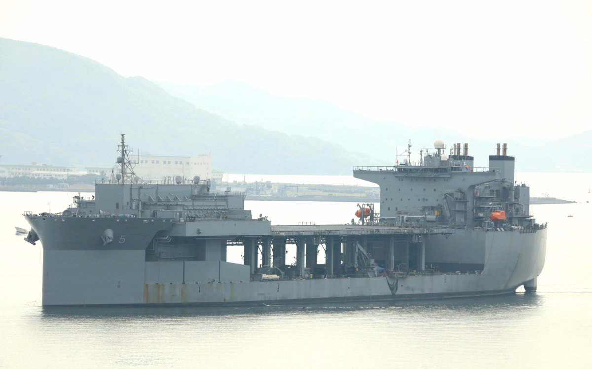 WarshipCam's tweet photo. USS Miguel Keith (ESB-5) Lewis B. Puller-class expeditionary mobile base coming into Sasebo, Japan - September 23, 2022 #ussmiguelkeith #esb5
* photo courtesy of @l8IDcv9vtqupUhG https://t.co/Afj9RVnjnB