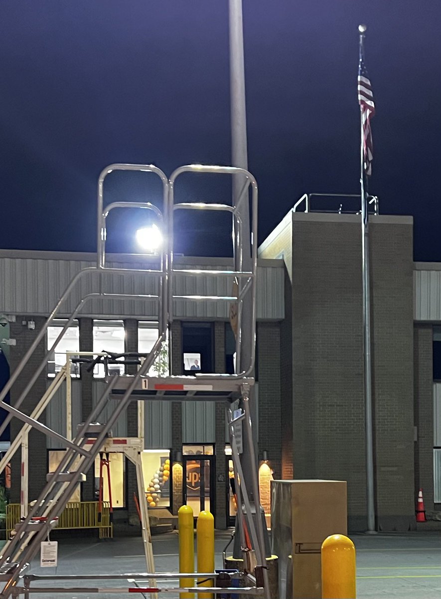 This guy… Jim Casey beats me in every day. Look directly above the UPS shield and there he is.