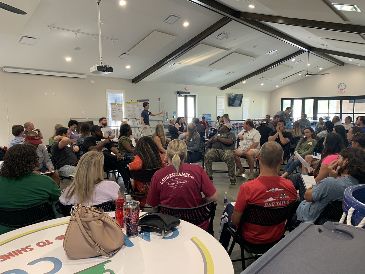 Leadership Columbia tweet media