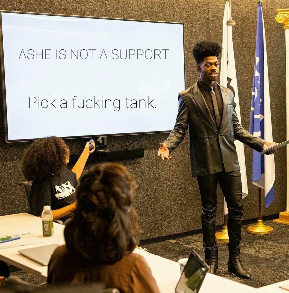 Free League Memes tweet media