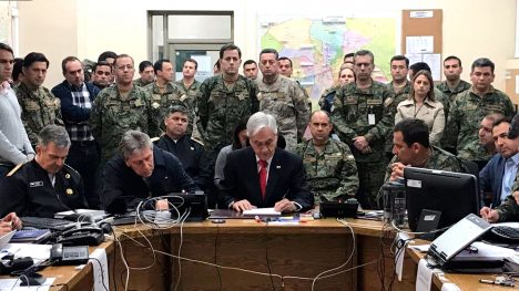 agusdanmollo's tweet photo. Así cocinaron el estallido para culpar Chile, #DerechaMiserable 
#DerechayNarcotrafico
#LaDerechaLesMintio 
#BoricEsMiPresidente https://t.co/wNYCWMHaLt