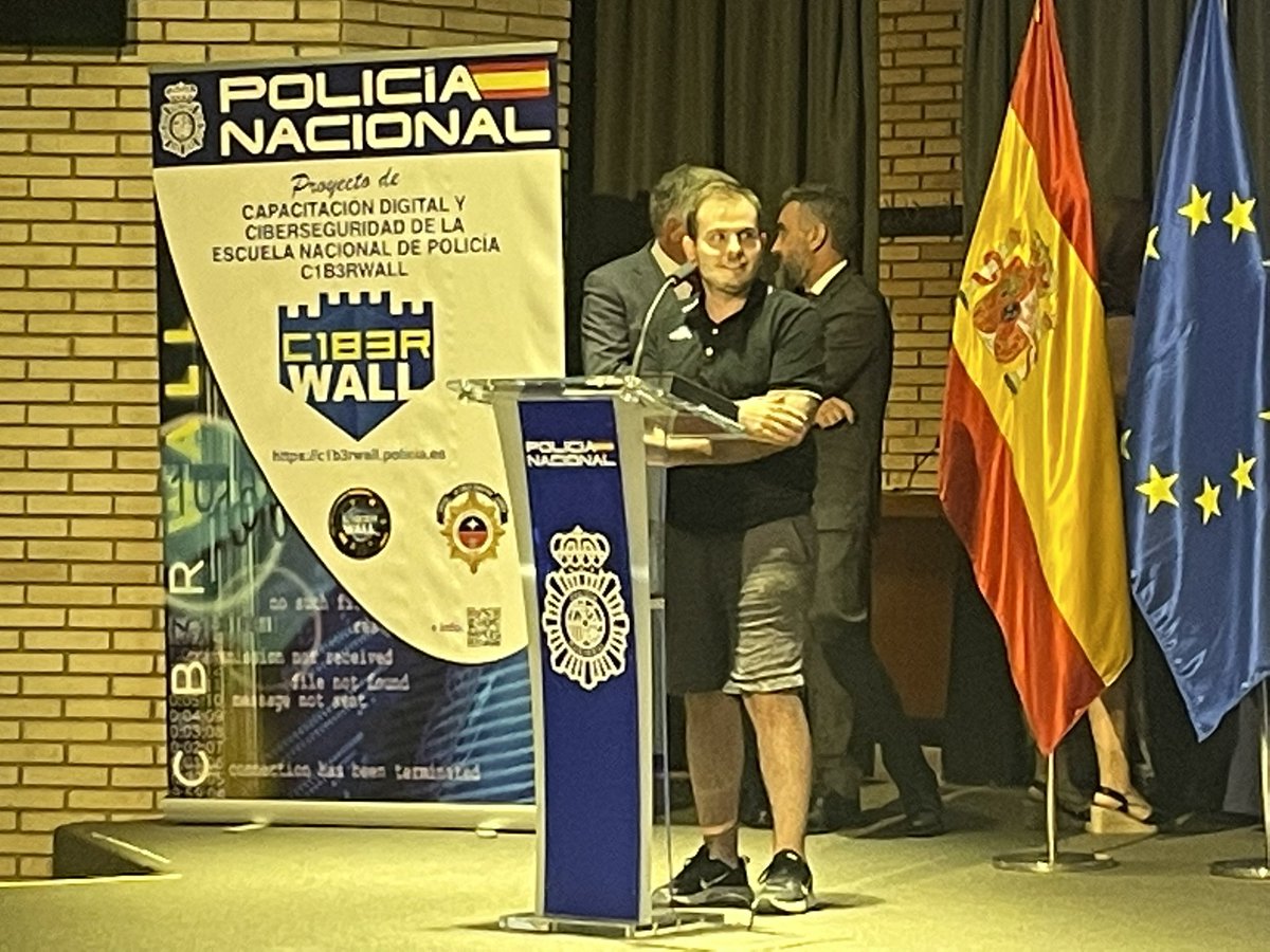 El premio Pericia Tecnológica 2022 al "Talento Digital" es para Álex Barreiros!!!👏🥇
