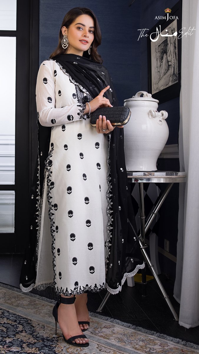asimjofa's tweet photo. The Minal Edit by Asim Jofa | 3PC | Unstitched Collection | PRE-BOOK NOW
AJIM – 22 | Rs. 5,750
Citing grace Minal looks effortless in this captivating design. 
#AsimJofa #IWearAsimJofa #simplyfestive #unstitchedcollection #stitchedcollection #asimjofaedits #minalkhan #minaledit https://t.co/BlQD0DH7A3