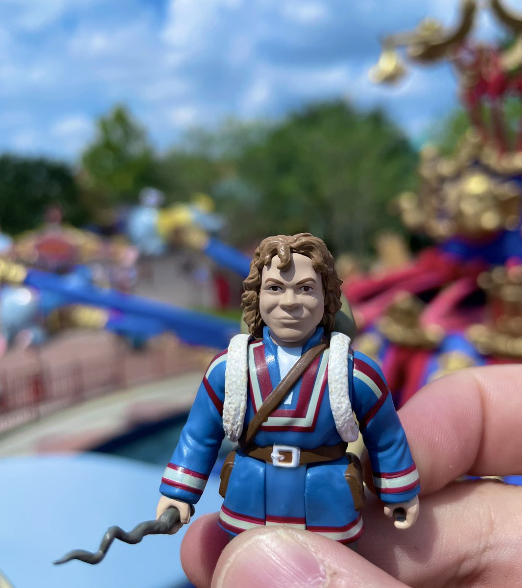 VeebsToys's tweet photo. Ready to take flight with #WheresWillow.
#WaltDisneyWorld #Disneyworld #super7 #willow #fwoosh #thefwoosh https://t.co/Y1dVgbXO5L