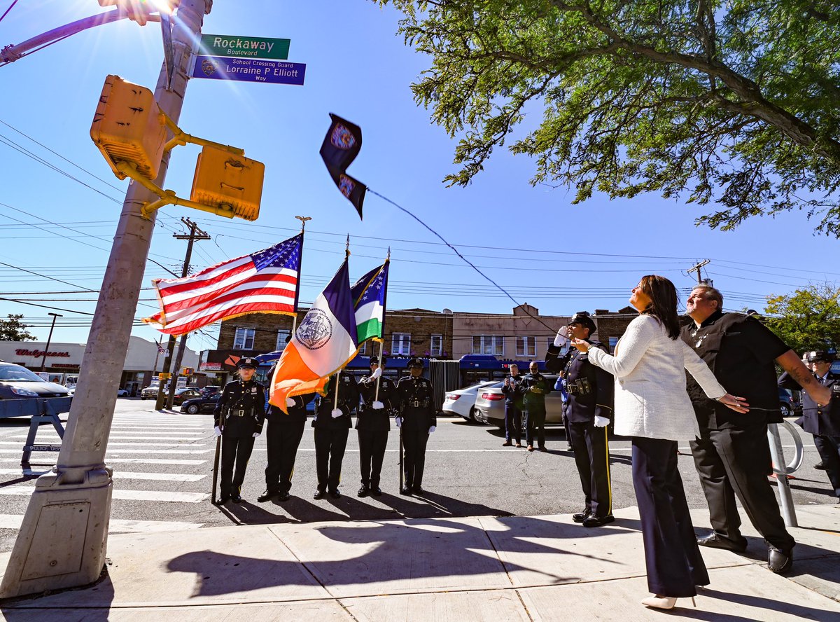 NYPDnews's tweet photo. School Crossing Guard Lorraine P. Elliott died on February 5, 1980, after being critically injured in the line of duty. The corner of Rockaway Blvd &amp; Lefferts Blvd in Queens will forever hold her legacy in this newly unveiled street sign. https://t.co/LENRJ8SD5Y
